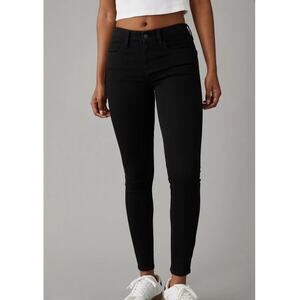 AE Next Level Low-Rise Jegging in Black
